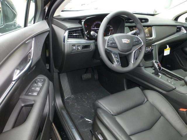 2017 Cadillac XT5 Premium Luxury 4dr SUV